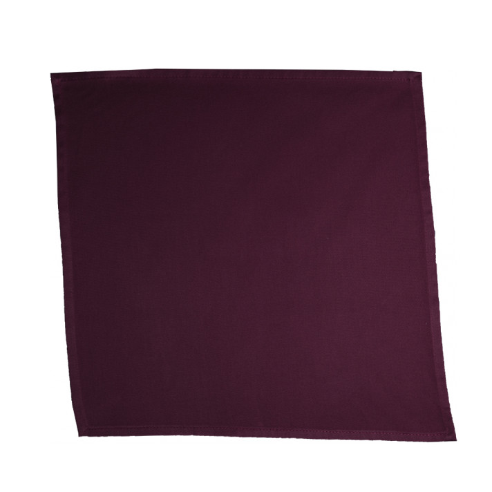 Салфетка малиновая 0,45*0,45м в аренду